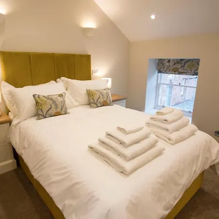 Netherby Hall * Carlisle (Cumbria)