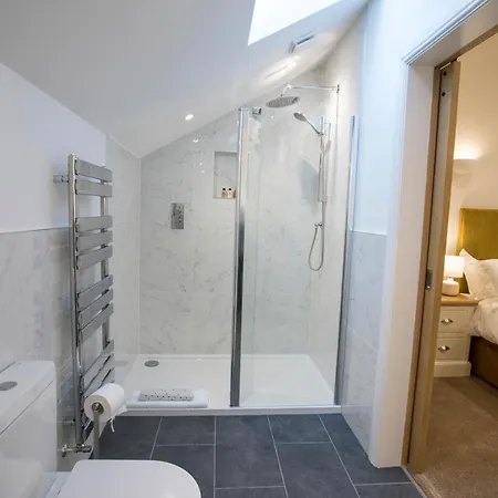 شقة Netherby Hall