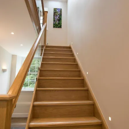 شقة Netherby Hall *