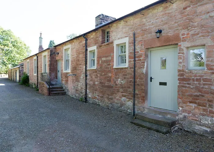 Netherby Hall * Carlisle (Cumbria)