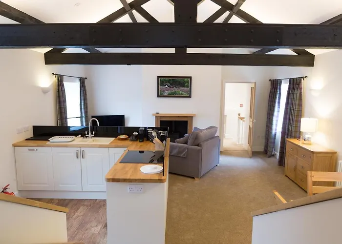 Netherby Hall * Carlisle (Cumbria)