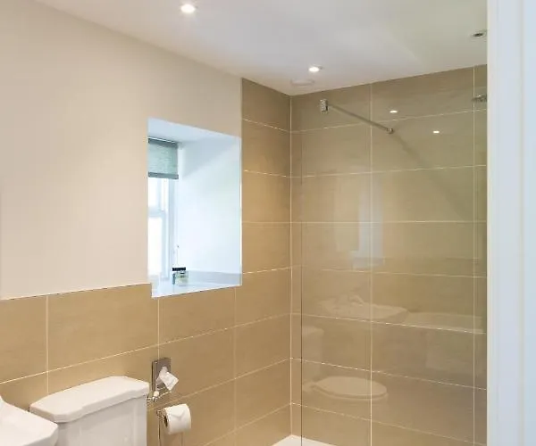 Netherby Hall * Carlisle (Cumbria)