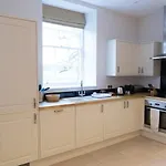 Netherby Hall * קרליסל